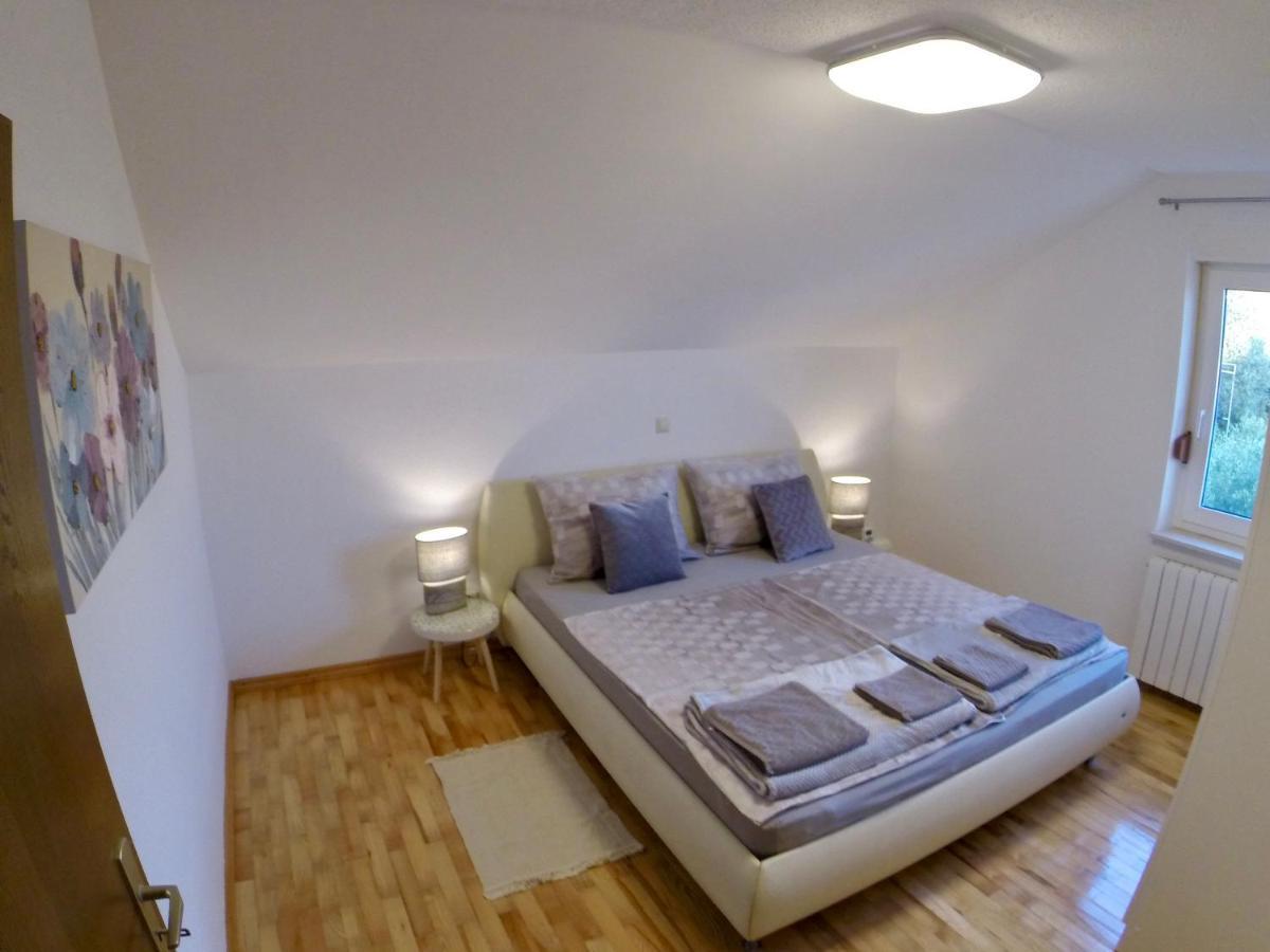 Holiday Apartment Lavanda Sumpetar Jesenice (Split-Dalmatia) Exterior foto
